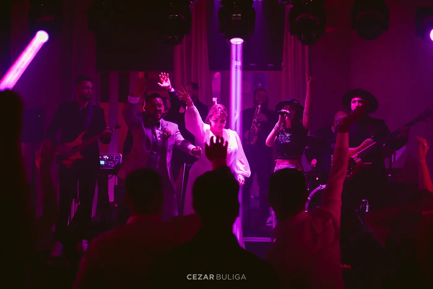 Producție Take Five — scenă, lumini, show